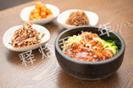 海鲜石锅拌饭