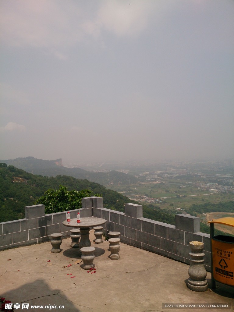 山顶