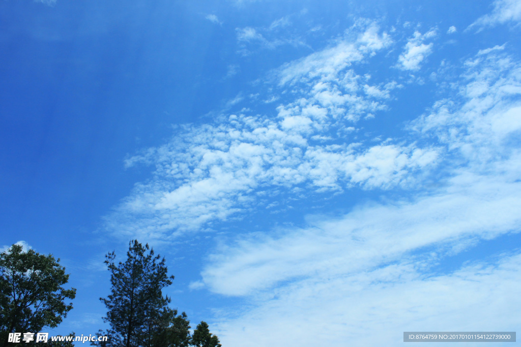 天空