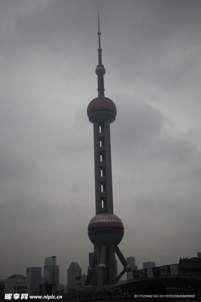 东方明珠塔