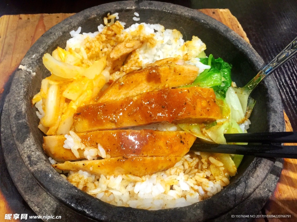 鸡肉石锅拌饭图片素材-编号13865706-图行天下