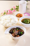 小鸡炖蘑菇