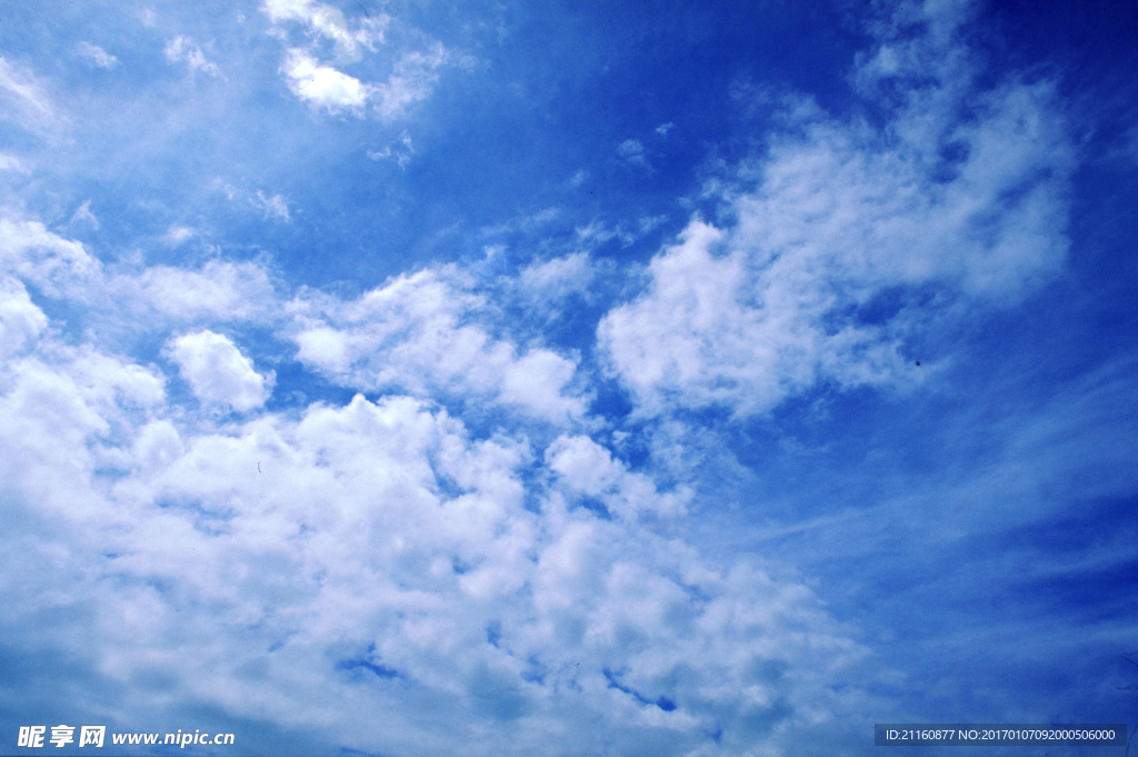 天空浮云