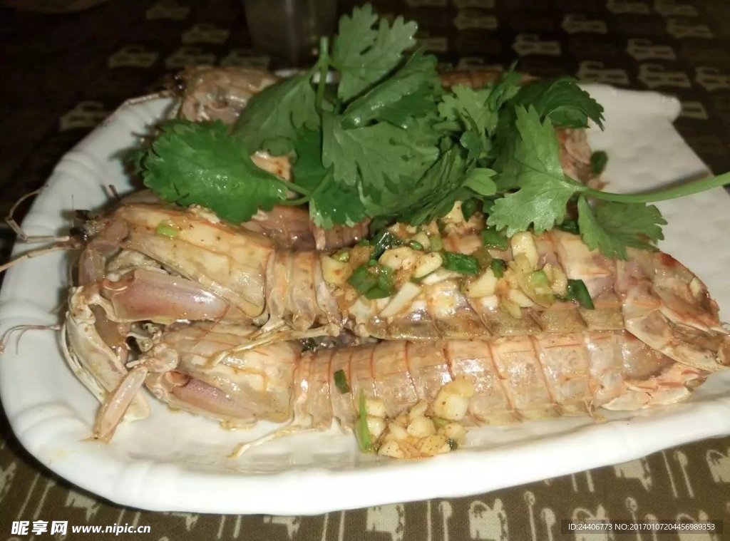 蒜香濑尿虾