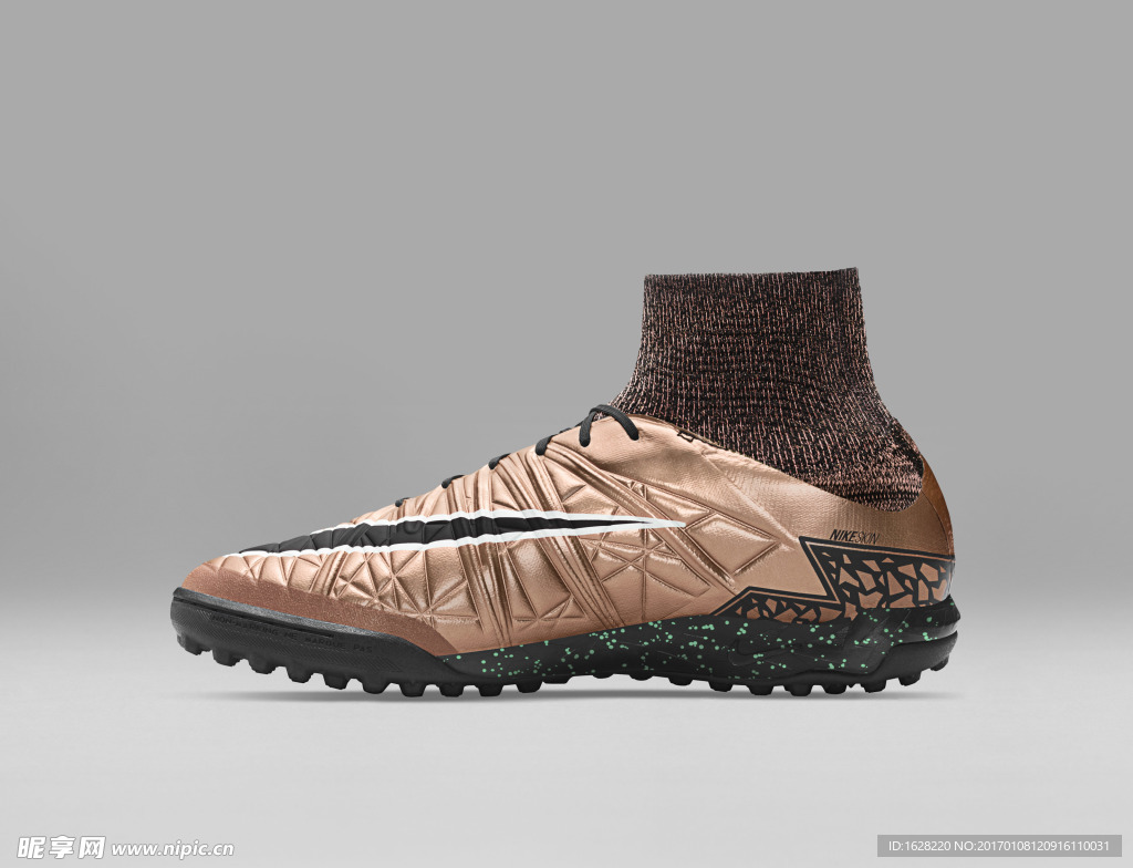 NIKE顶级足球鞋宣传广告