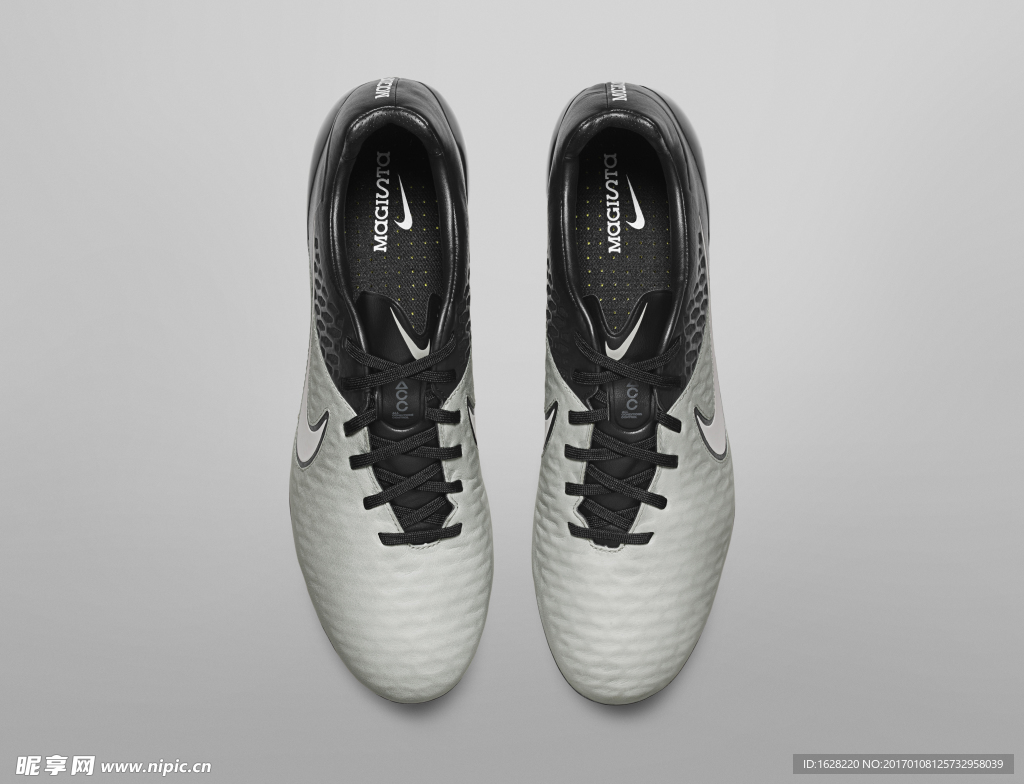 NIKE顶级足球鞋宣传广告