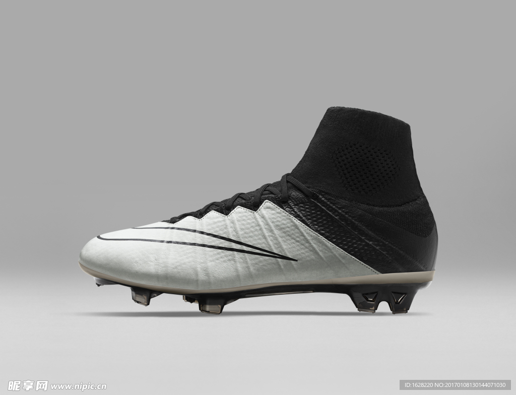 NIKE顶级足球鞋宣传广告