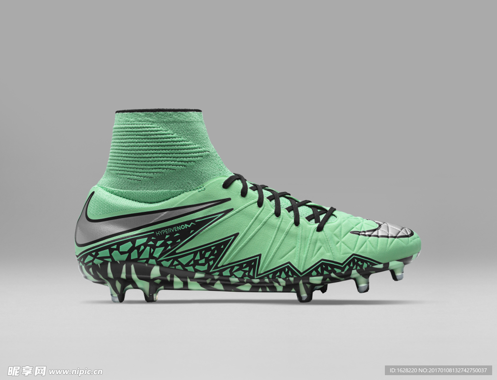 NIKE顶级足球鞋宣传广告