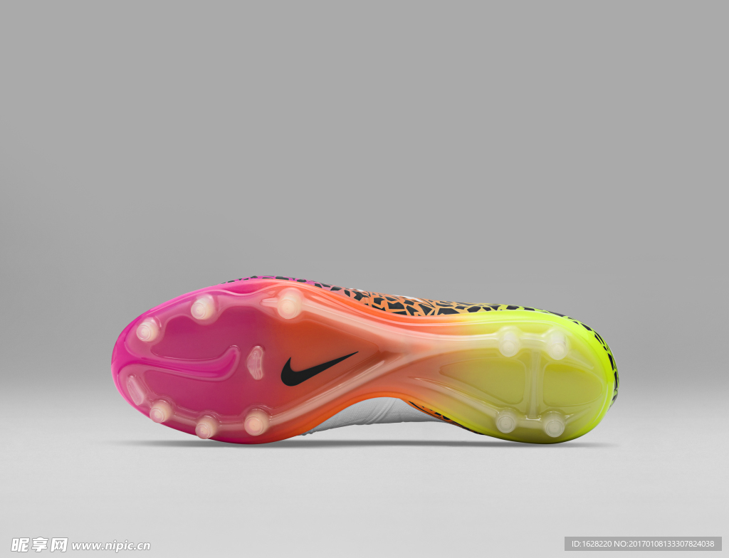 NIKE顶级足球鞋宣传广告