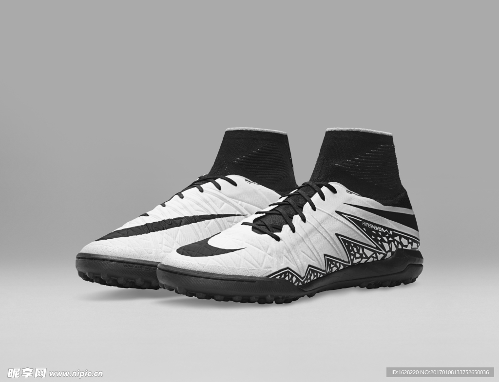 NIKE顶级足球鞋宣传广告
