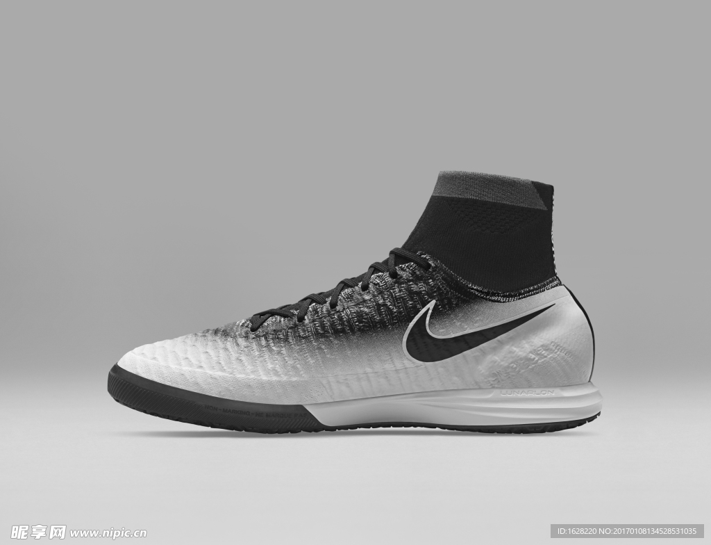 NIKE顶级足球鞋宣传广告
