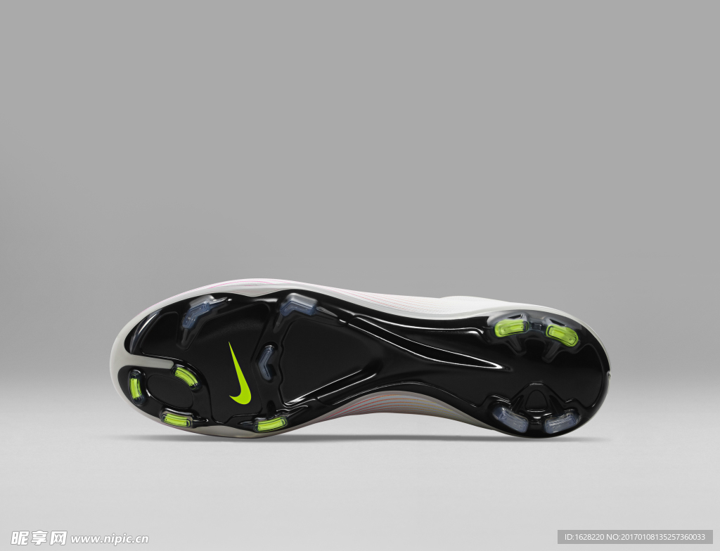 NIKE顶级足球鞋宣传广告