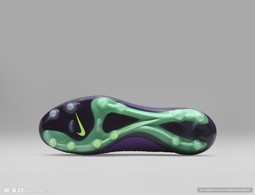 NIKE顶级足球鞋宣传广告