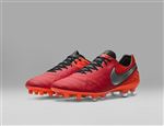NIKE顶级足球鞋宣传广告