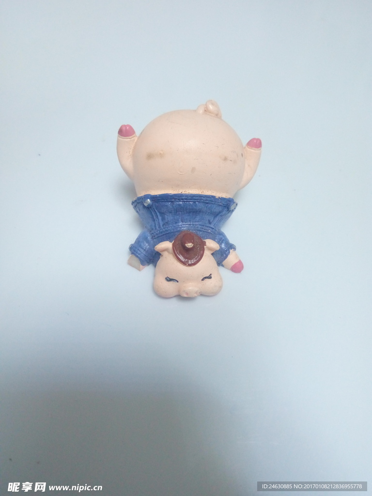 猪公小摆件