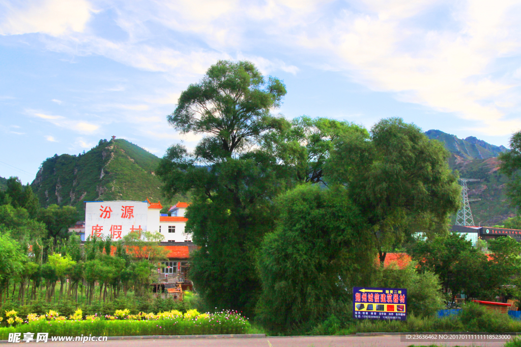 山西芦芽山 马侖草原