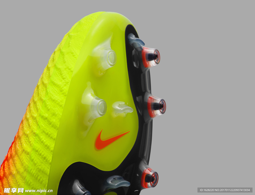 NIKE顶级足球鞋宣传广告