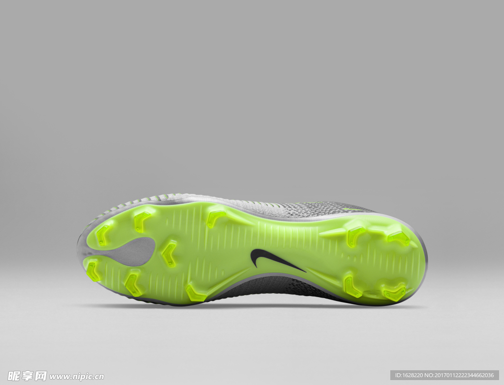 NIKE顶级足球鞋宣传广告
