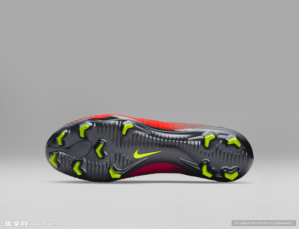 NIKE顶级足球鞋宣传广告