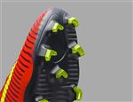 NIKE顶级足球鞋宣传广告