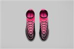 NIKE顶级足球鞋宣传广告