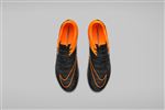 NIKE顶级足球鞋宣传广告