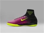 NIKE顶级足球鞋宣传广告