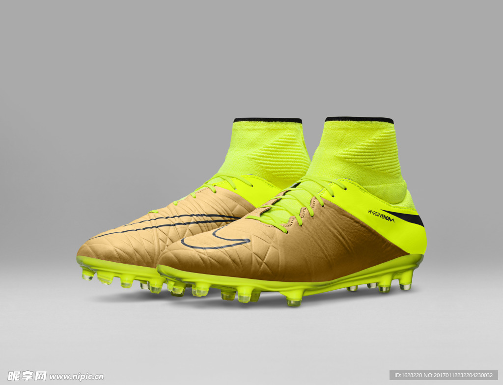 NIKE顶级足球鞋宣传广告