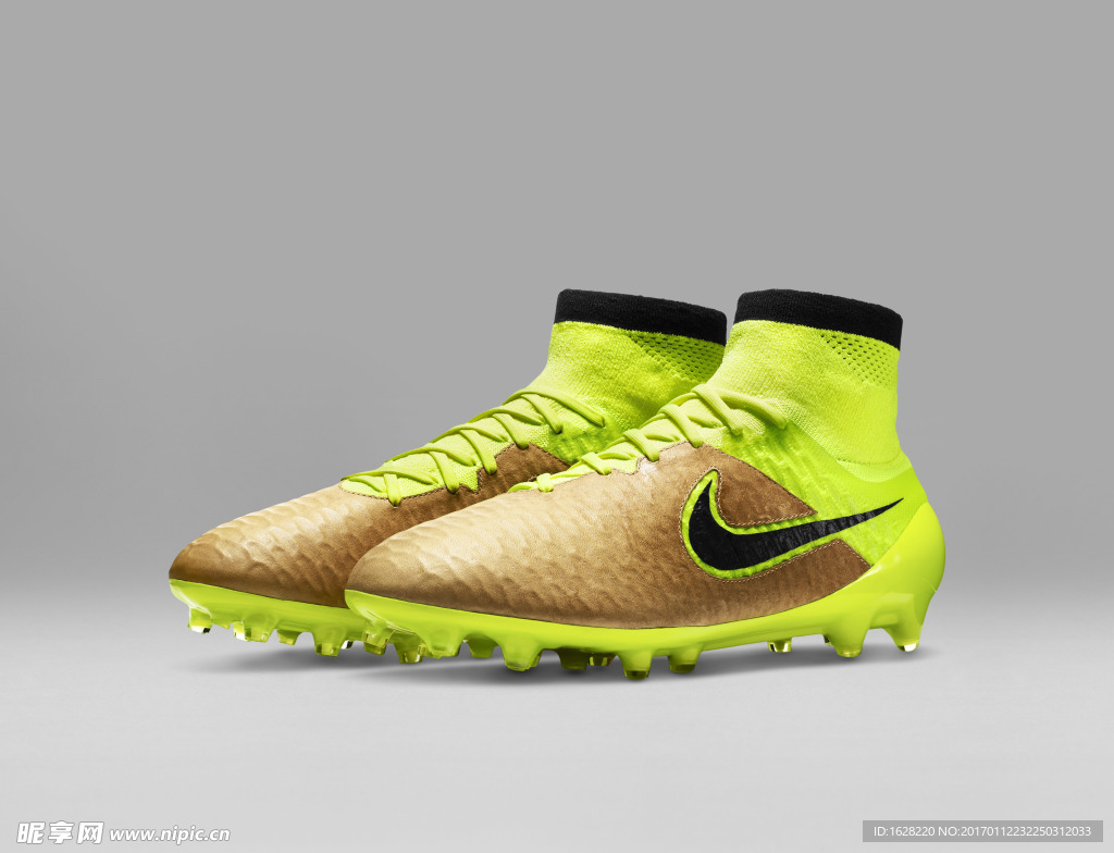 NIKE顶级足球鞋宣传广告