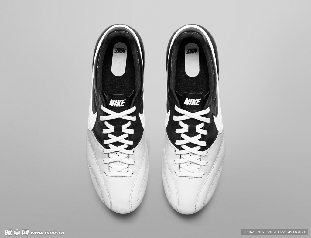 NIKE顶级足球鞋宣传广告