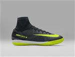 NIKE顶级足球鞋宣传广告