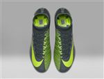 NIKE顶级足球鞋宣传广告