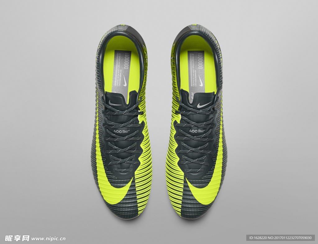 NIKE顶级足球鞋宣传广告