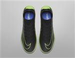 NIKE顶级足球鞋宣传广告