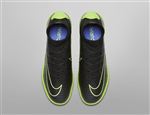 NIKE顶级足球鞋宣传广告