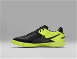NIKE顶级足球鞋宣传广告