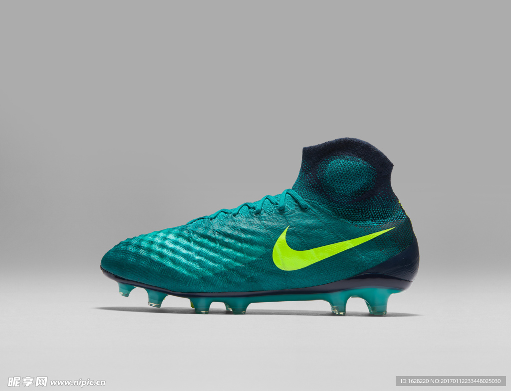 NIKE顶级足球鞋宣传广告