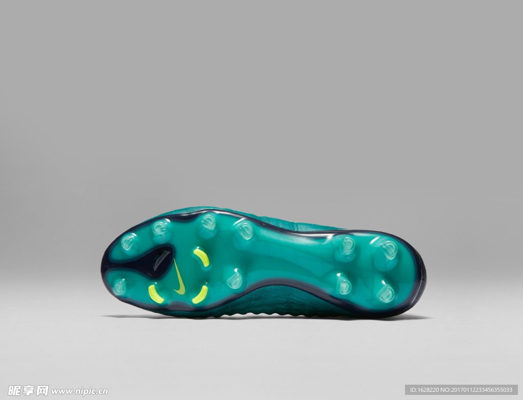 NIKE顶级足球鞋宣传广告