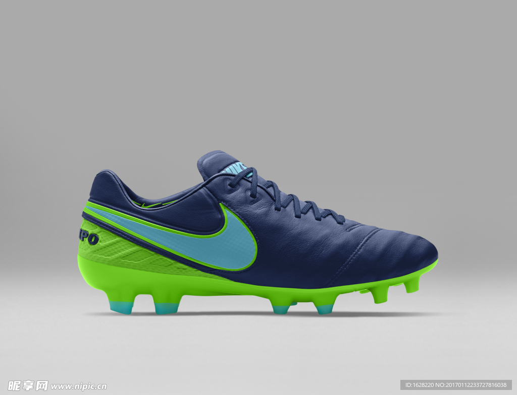 NIKE顶级足球鞋宣传广告