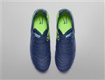 NIKE顶级足球鞋宣传广告