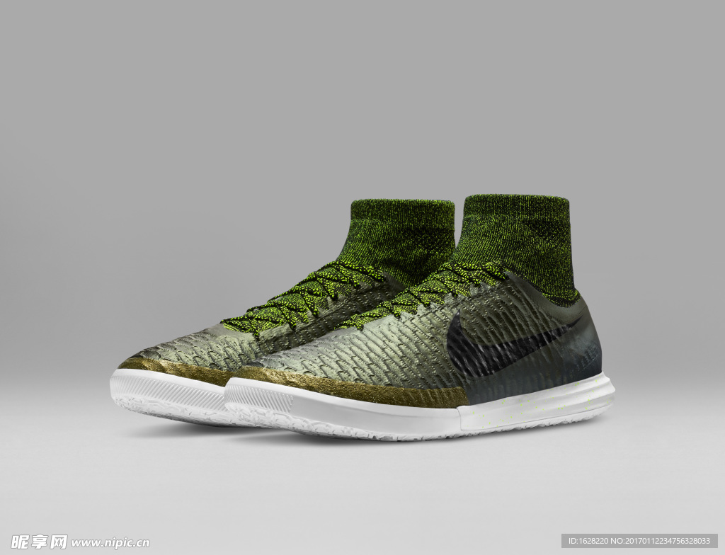 NIKE顶级足球鞋宣传广告