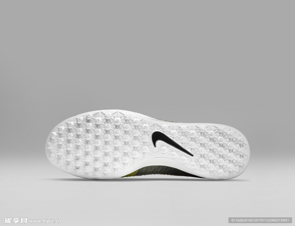 NIKE顶级足球鞋宣传广告