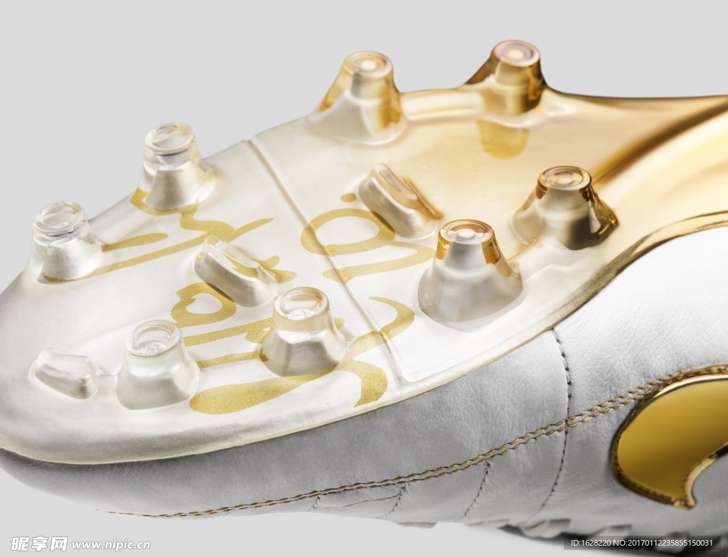 NIKE顶级足球鞋宣传广告