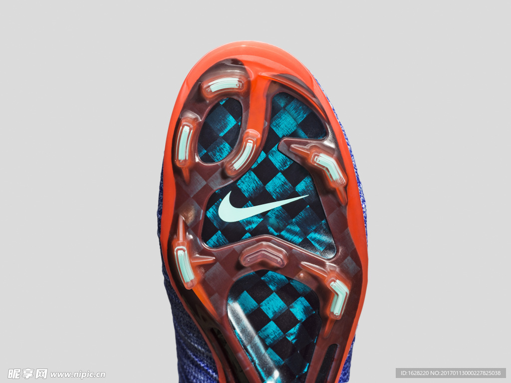 NIKE顶级足球鞋宣传广告