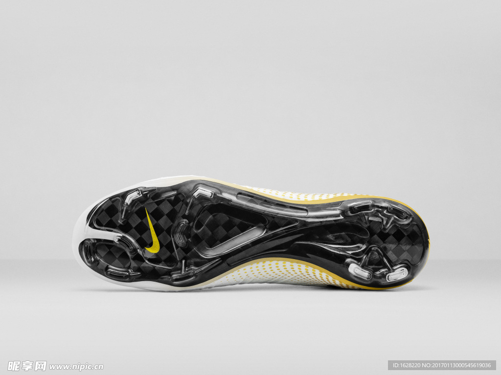 NIKE顶级足球鞋宣传广告