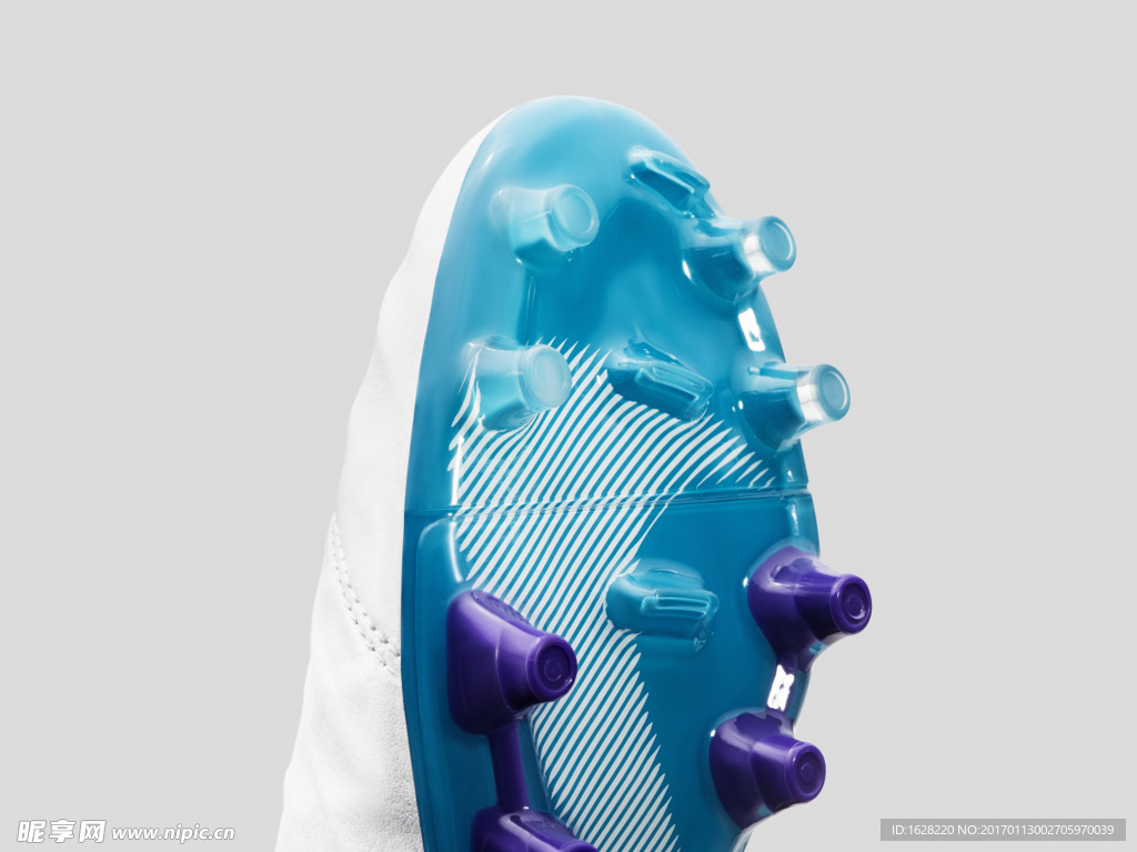 NIKE顶级足球鞋宣传广告
