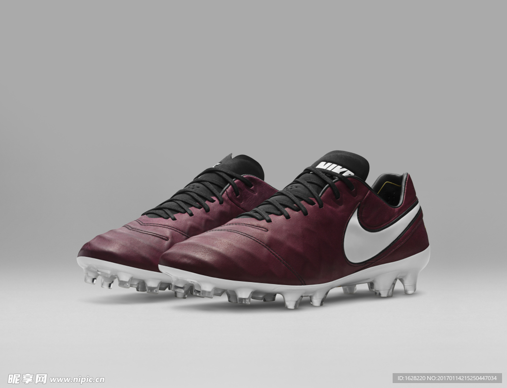 NIKE顶级足球鞋宣传广告