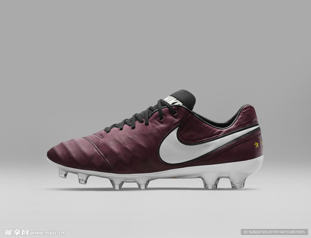 NIKE顶级足球鞋宣传广告