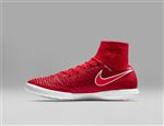 NIKE顶级足球鞋宣传广告