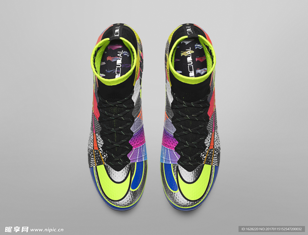 NIKE顶级足球鞋宣传广告